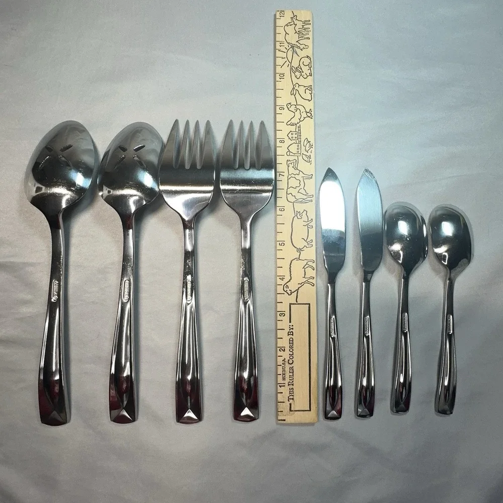 ONEIDA SATIN LINCOLN Hostess Server 8 Pierced Spoon Meat Fork Butter Knife Sugar